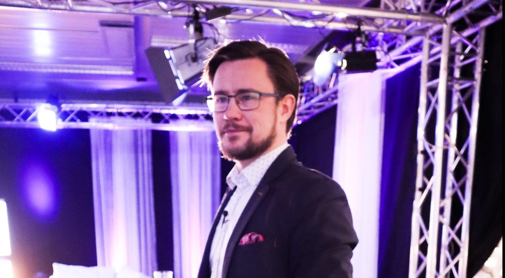 Uudista liiketoimintaa tai uuvut